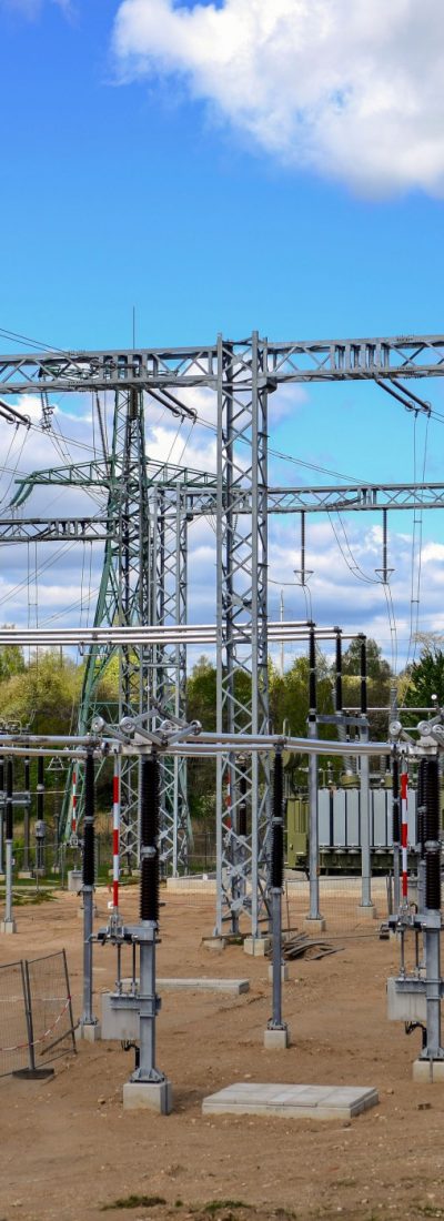 high-voltage-tower-on-sky-in-background-high-voltage-electricity-power-tower-sky-energy-blue_t20_oR36d8(1)
